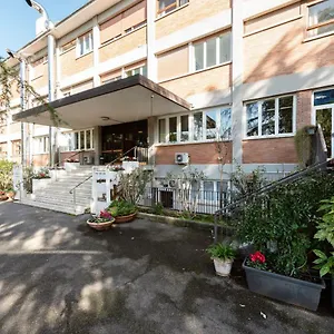 hotellátogatás